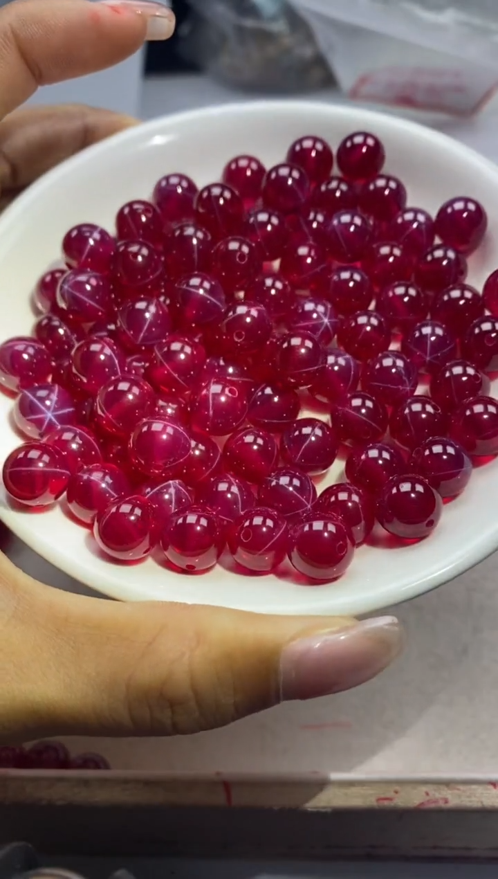 【闪购商品】未镶嵌颈饰红宝石x292红宝石10mm*1颗