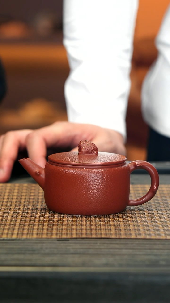 【闪购商品】紫砂茶壶ZCJ55锤纹汉瓦 朱泥