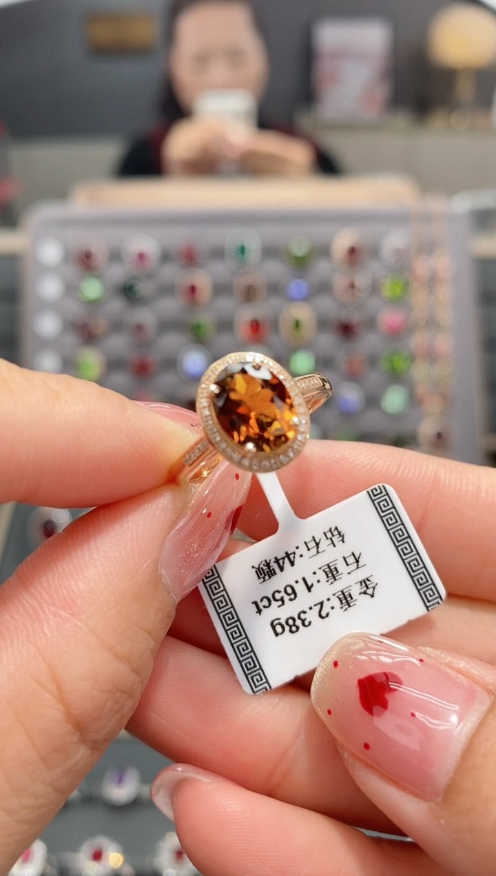 【闪购商品】碧玺戒指18K金镶嵌1.65  