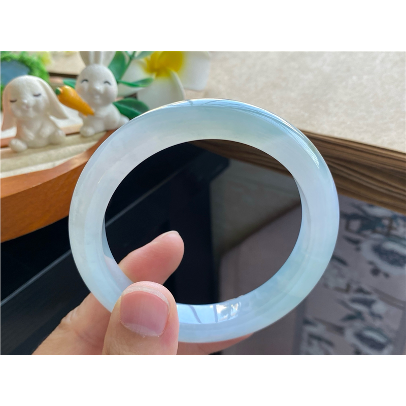 天然翡翠10.03批8887号58.2-11.9-9.2！冰油青果冻镯天然翡翠手镯