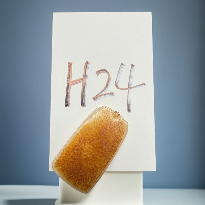 h24【臻尚出品】高品质-气质款平安无事牌-随机发一