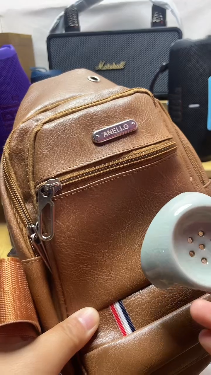 瓷片闪购商品 如图所示