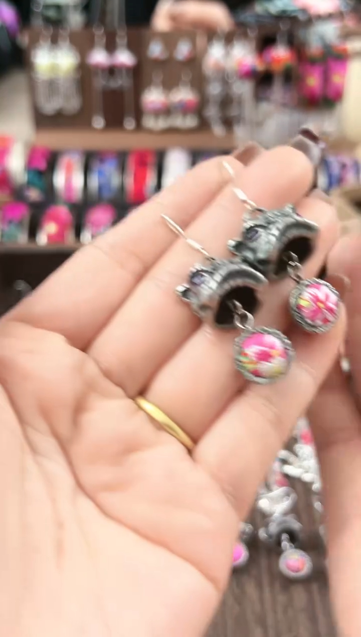 【闪购商品】织绣民族风老绣饰品286