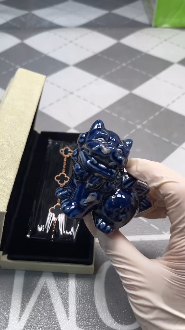 瓷片陶瓷如图所示周边