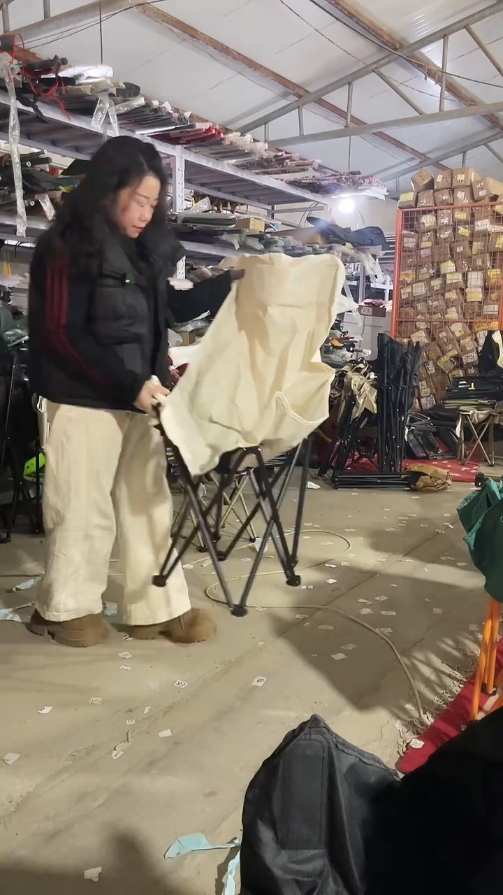 铁瑕疵不带袋    椅子   41