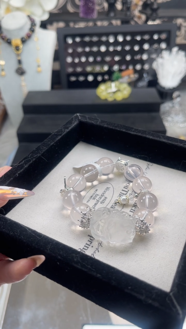 【闪购商品】烟晶手链银S925镶嵌天然水晶 多样性发货