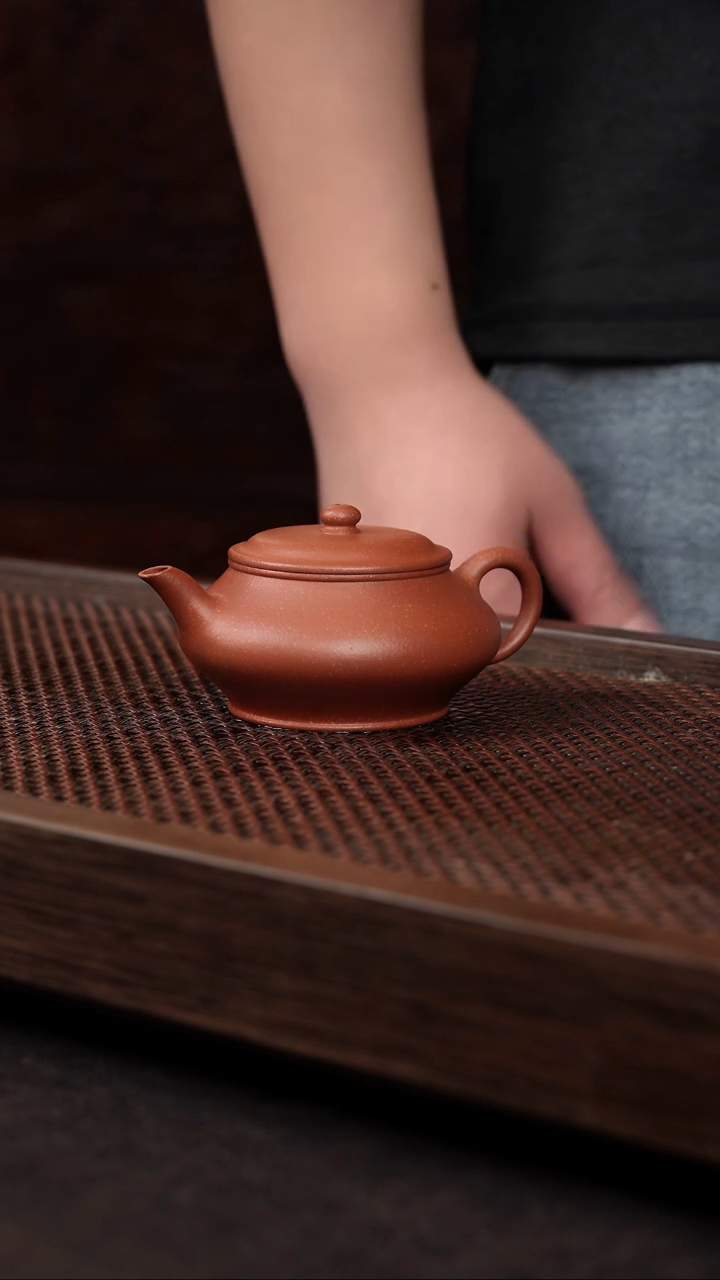 【闪购商品】紫砂茶壶红降坡虚扁【带矿标证书】