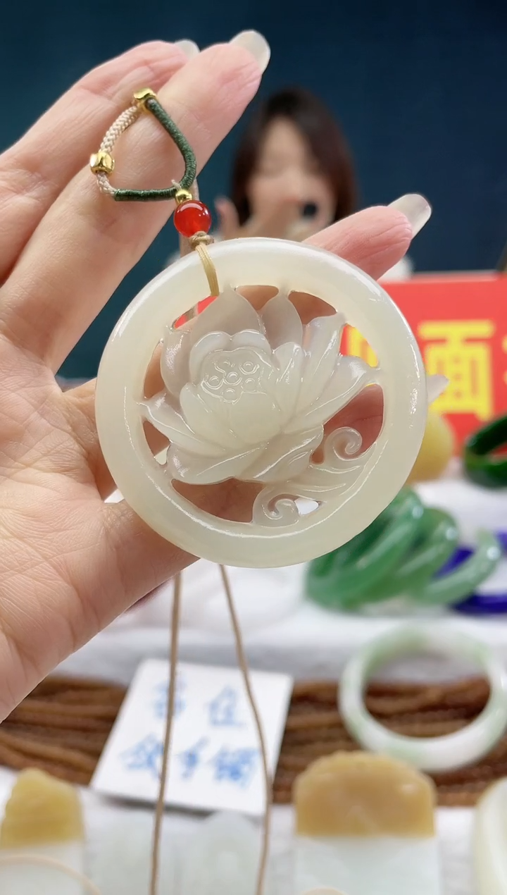 【闪购商品】和田玉颈饰未镶嵌1