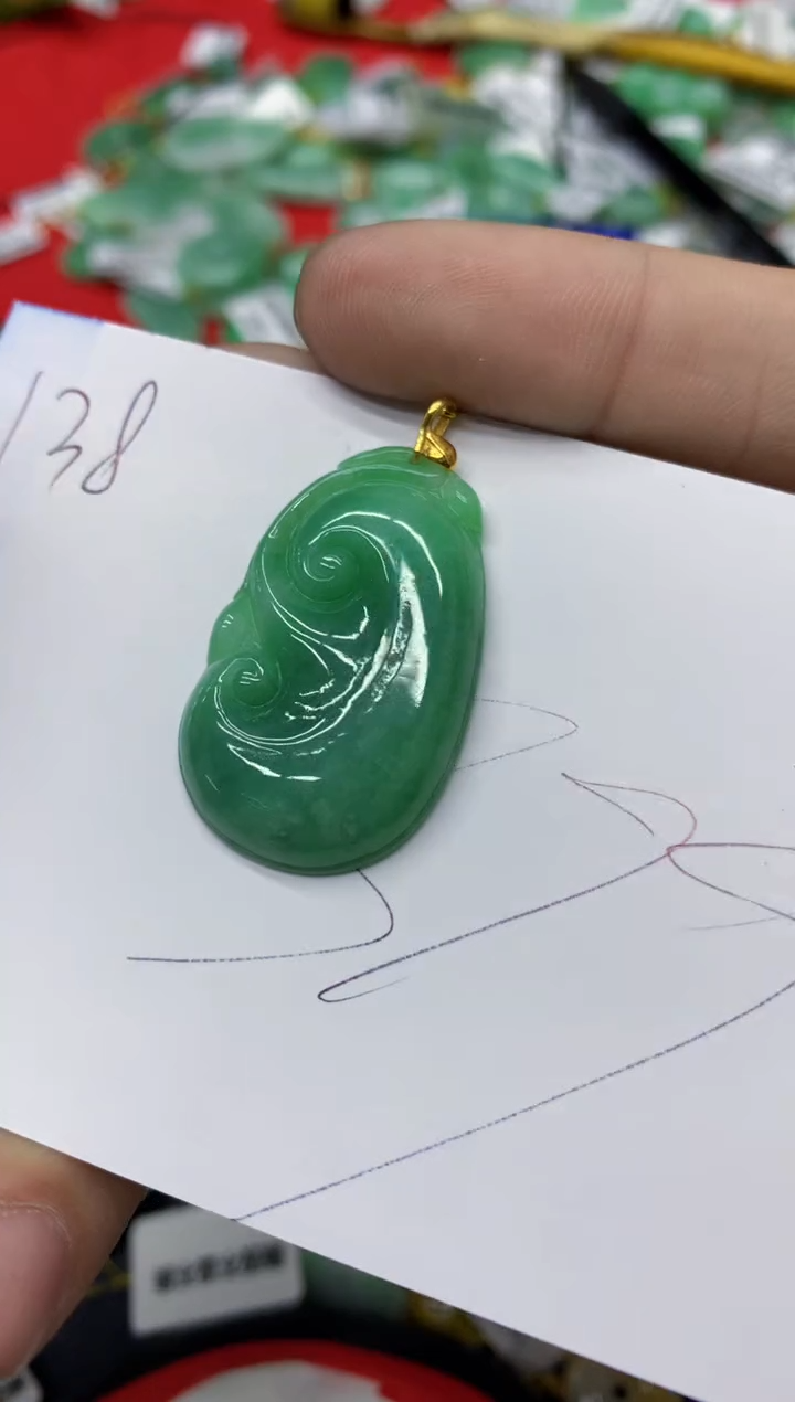 【闪购商品】翡翠颈饰18K金镶嵌1111111111