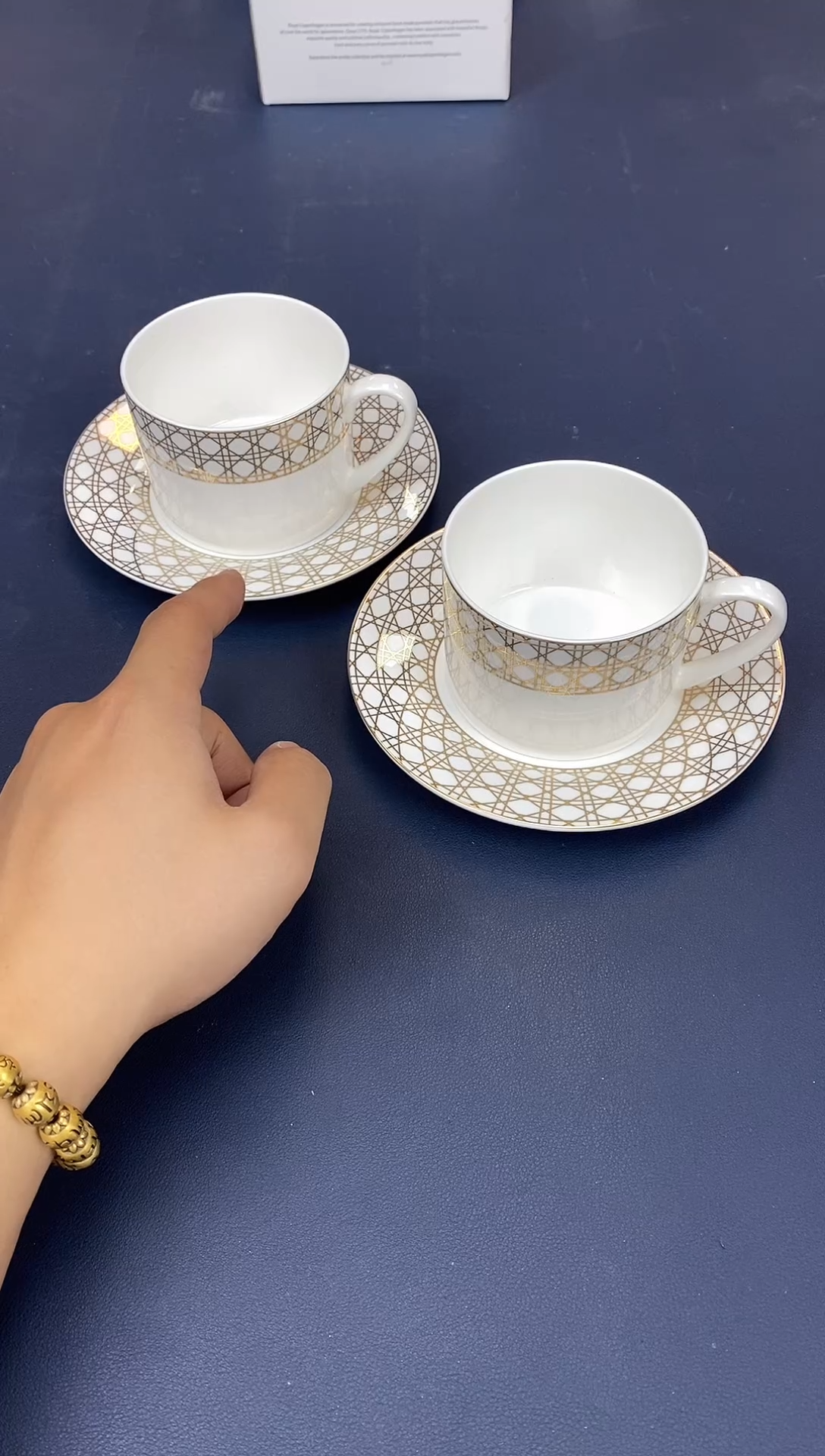瓷片搬家换新，全部低价@@QW300