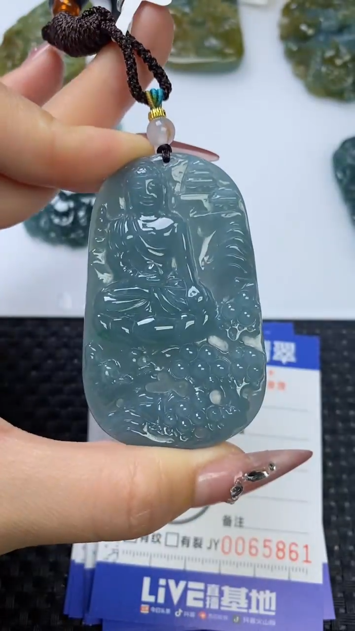 【闪购商品】翡翠颈饰未镶嵌11111111111111111