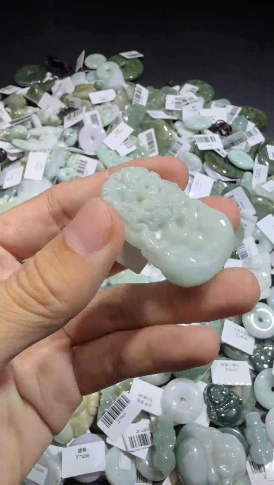 【闪购商品】翡翠颈饰未镶嵌00002050