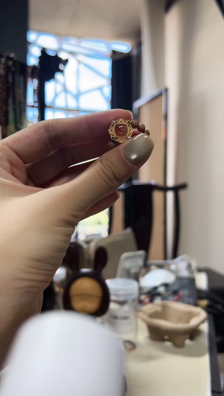 檀香木把件老山戒指