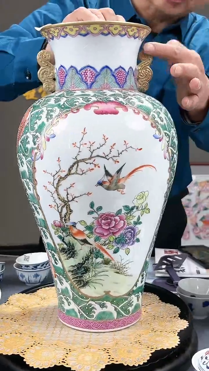 【闪购商品】官窑瓷画院894官窑瓷画院开窗花鸟双耳尊