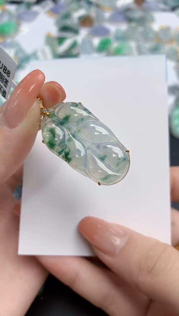 【闪购商品】翡翠颈饰18K金镶嵌天然缅甸翡翠A货