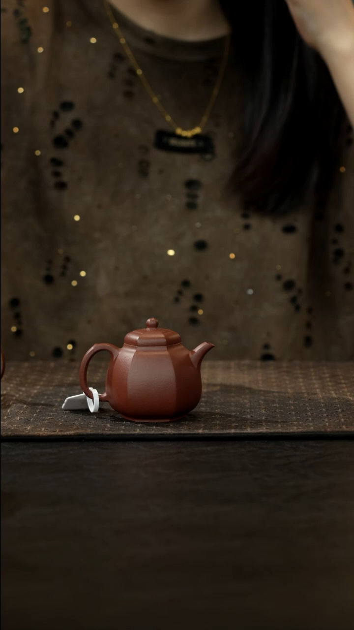 茶壶紫砂底槽清六方梨式100cc