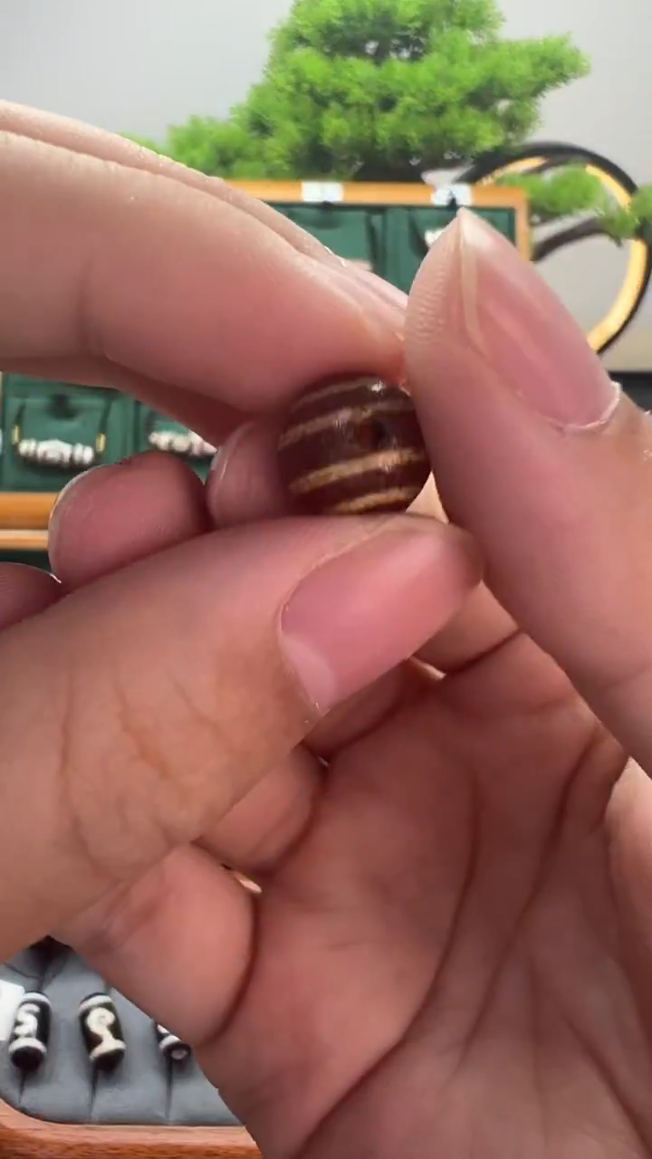 玛瑙/玉髓（覆膜）颈饰未镶嵌4.（微瑕随机发货）
