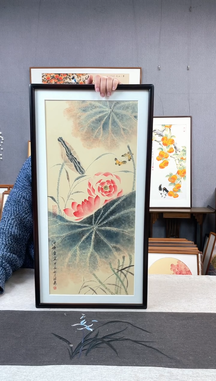 【闪购商品】国画王嘉诚-手绘带框作品-35*68-荷花