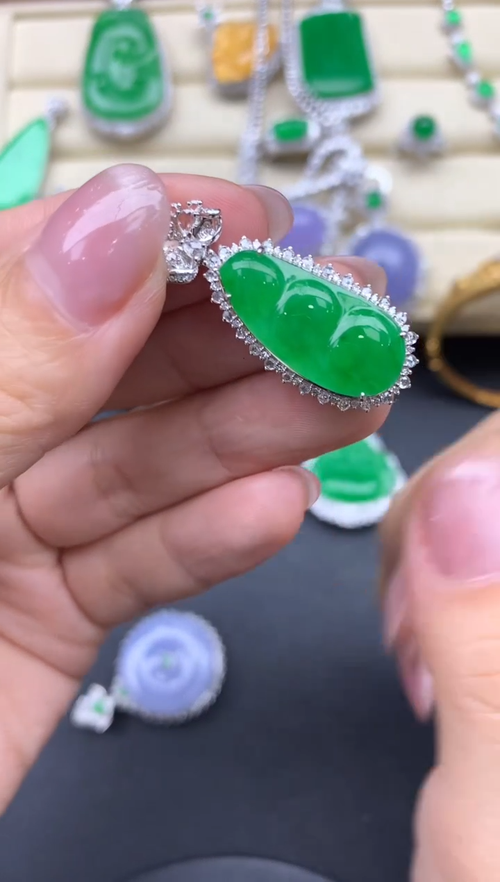 【闪购商品】翡翠颈饰18K金镶嵌562-中国好珍宝