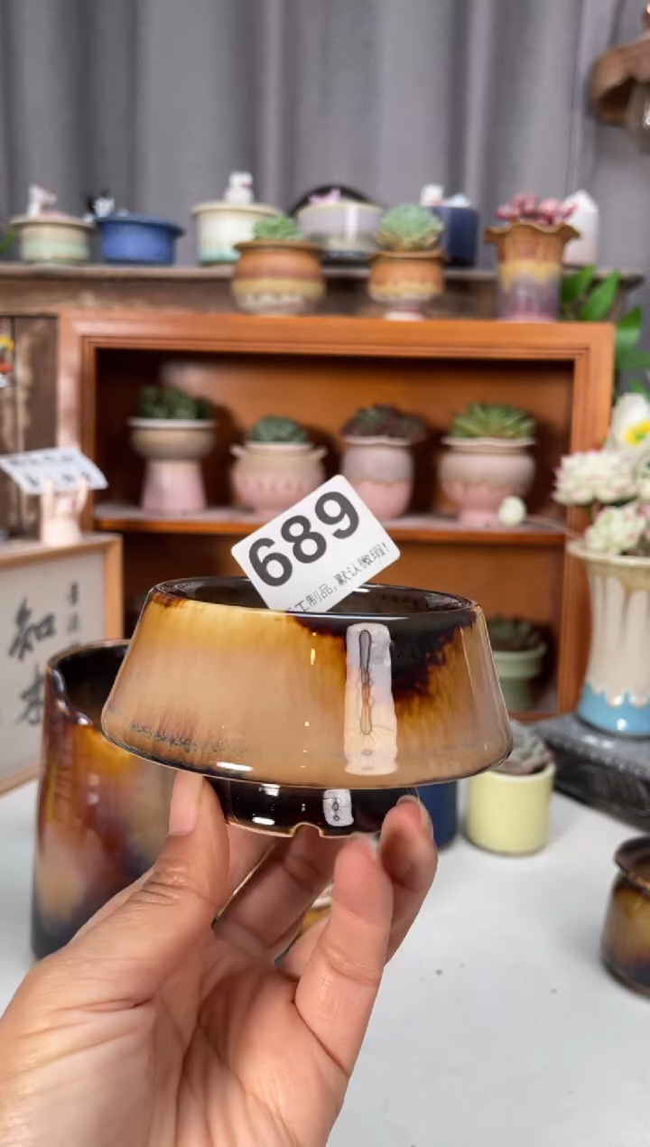 瓷片Y****吧689知木小芳花盆