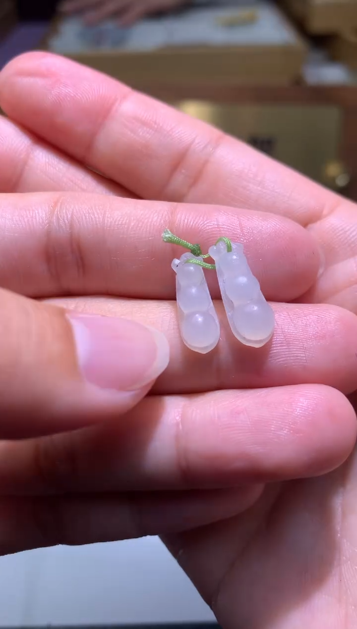 【闪购商品】定制翡翠未镶嵌毛货