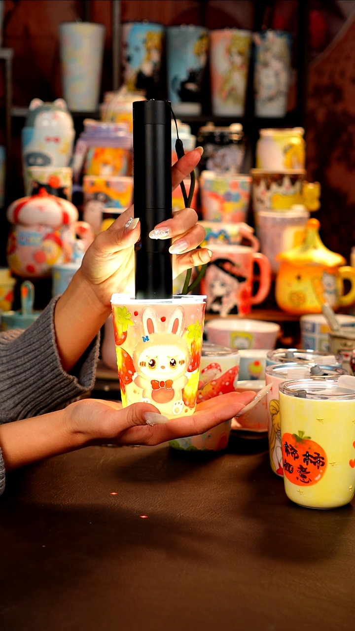 景德镇手工手绘杯杯