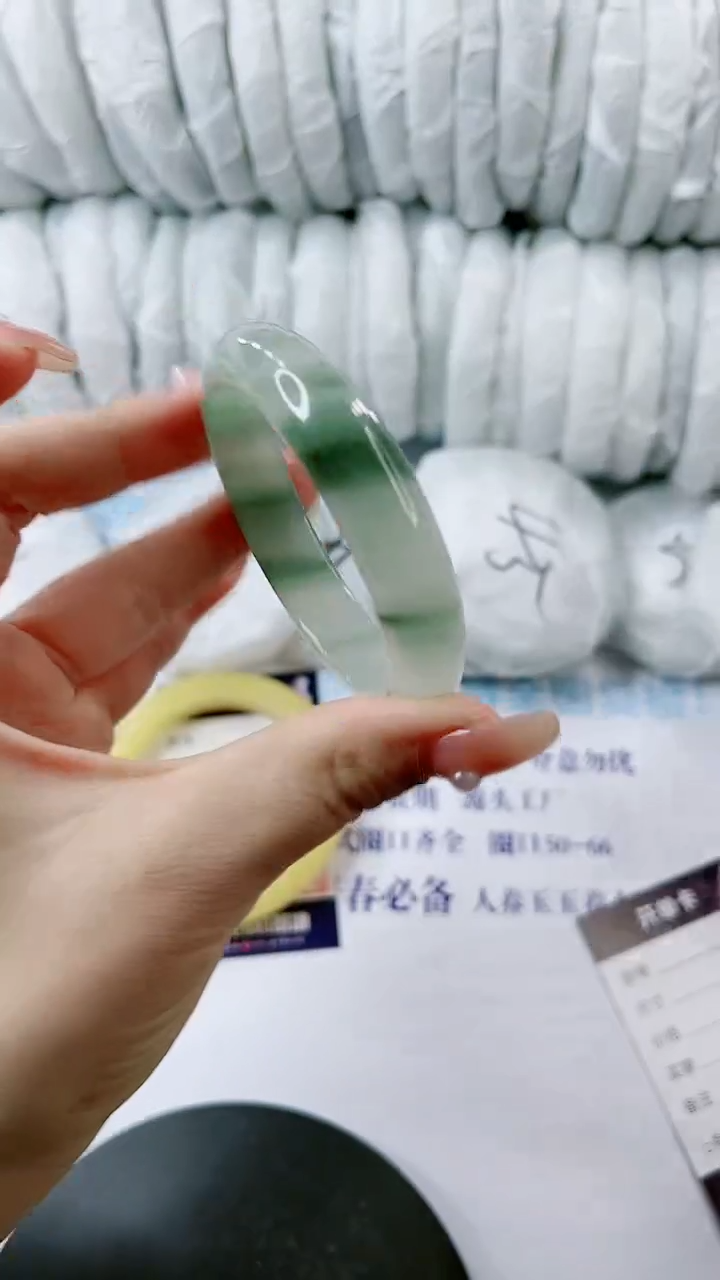 【闪购商品】石英质玉手镯未镶嵌0598985669-多样性发货