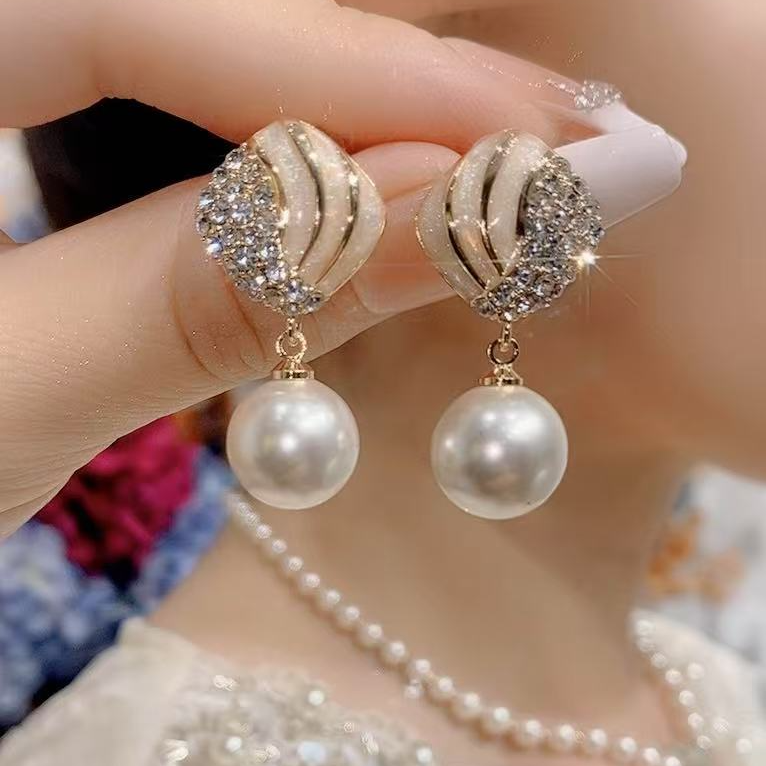 铜合金合成锆石耳饰 甜美日韩原创设计耳环名媛时尚欧若智性风m01