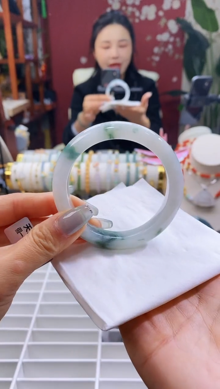 【闪购商品】翡翠手镯未镶嵌24/圈口56 57/11.0*9.0