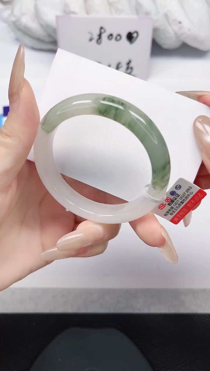 未镶嵌手镯石英岩玉27-50.7