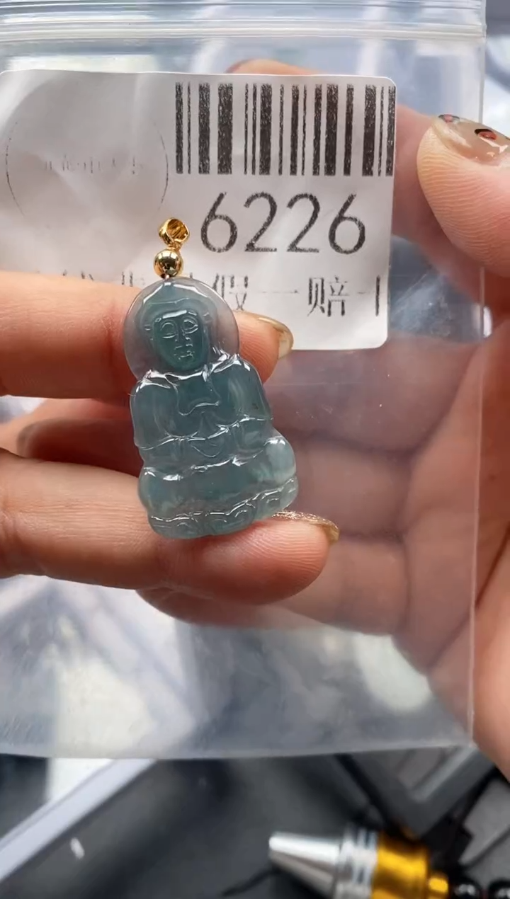 吊坠(不含链)未镶嵌翡翠6226
