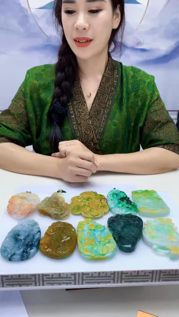 定制翡翠未镶嵌4829xx-毛货挂件80