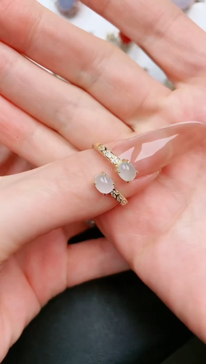 【闪购商品】翡翠戒指银S925镶嵌....