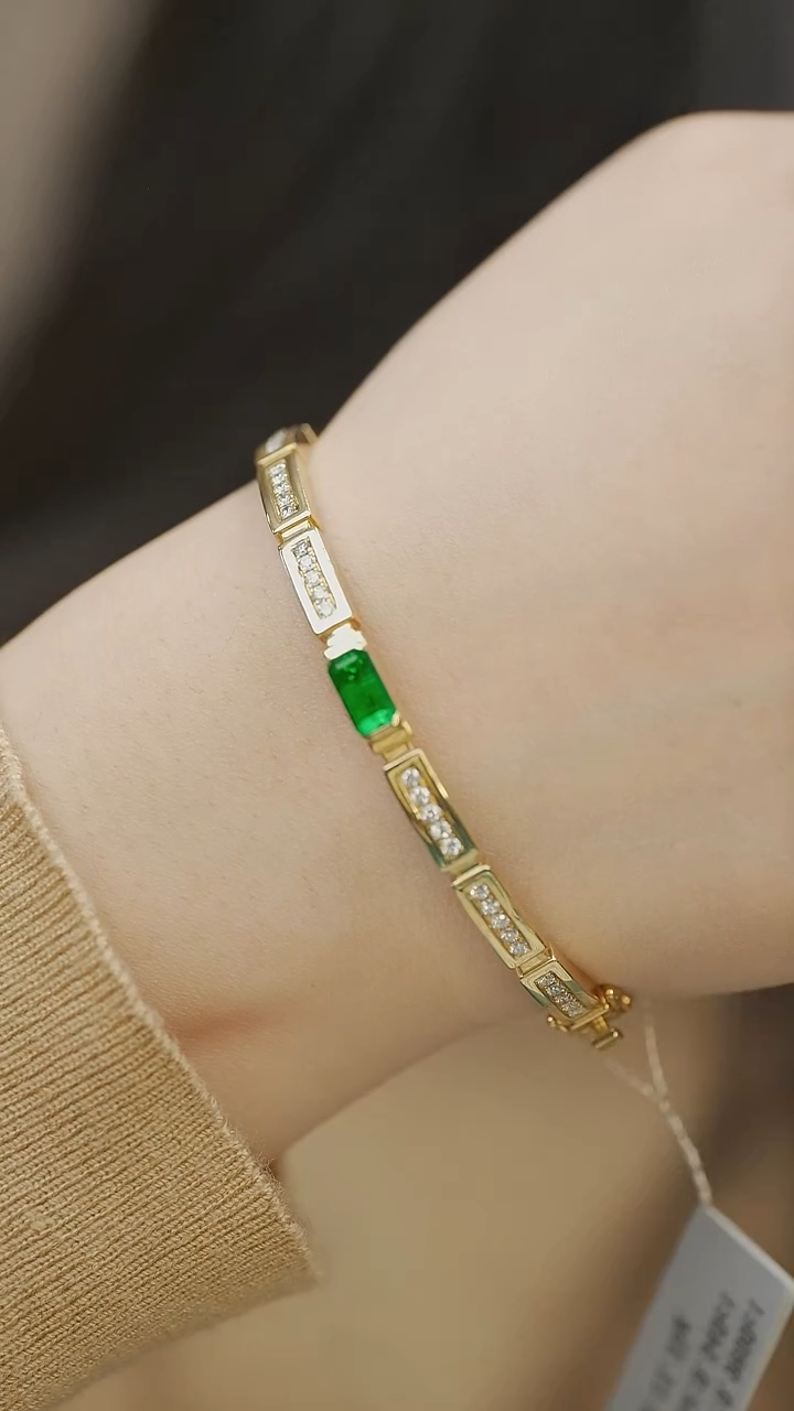 【闪购商品】祖母绿手镯18K金镶嵌*