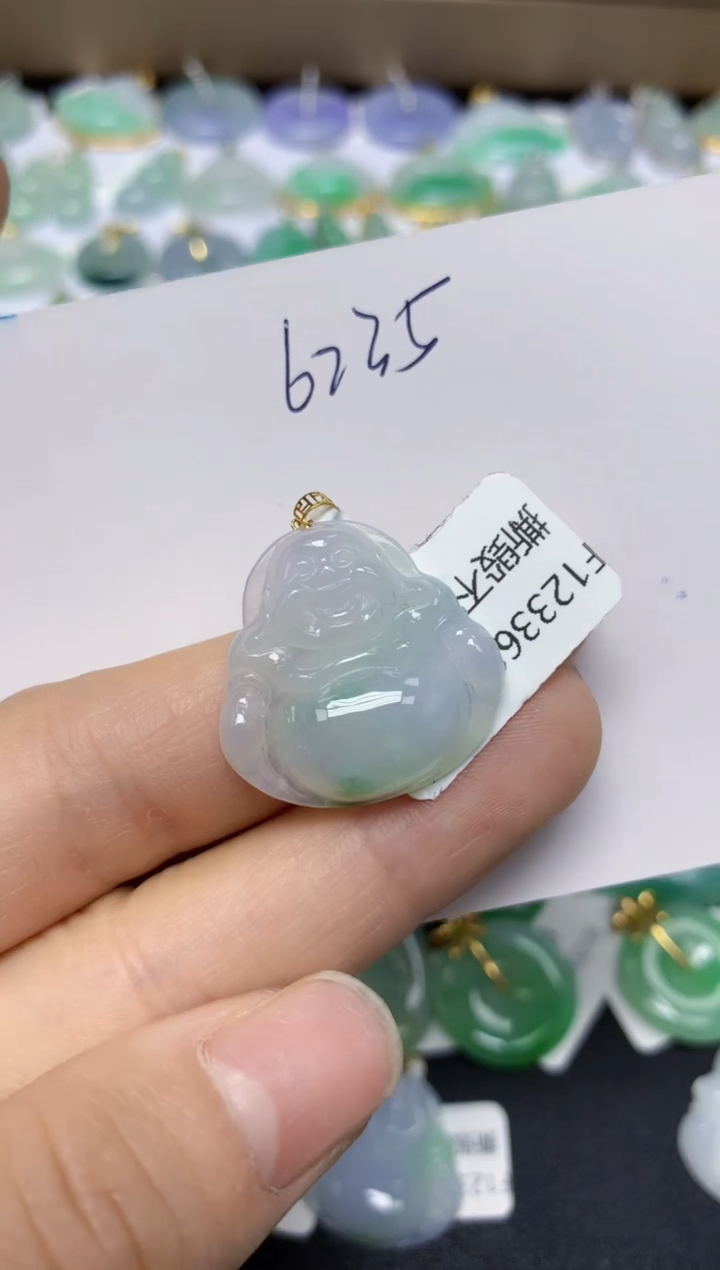 【闪购商品】翡翠挂件18K金镶嵌 天然翡翠A货