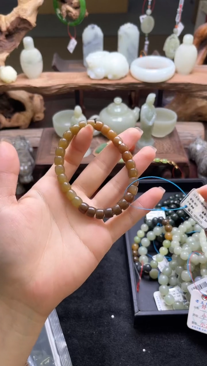 【闪购商品】和田玉手串未镶嵌卡8且末金山糖 极限弧 9002515