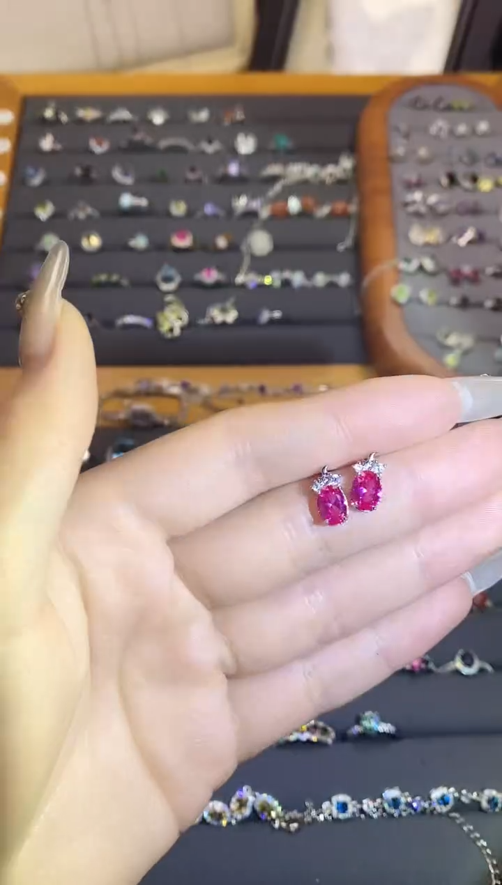 【闪购商品】水晶手链银S925镶嵌A46   