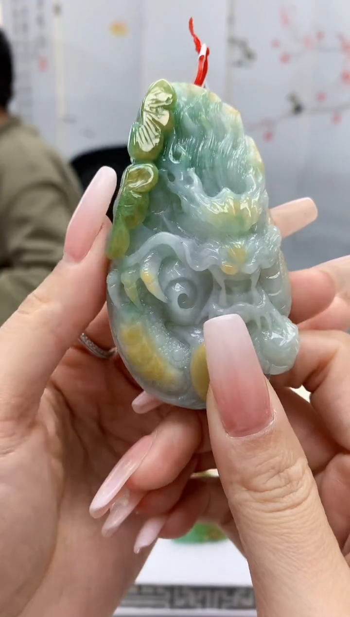 【闪购商品】定制翡翠未镶嵌4812lr-毛货挂件54