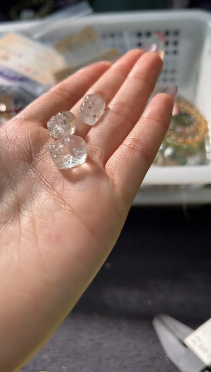 【闪购商品】水晶·未镶嵌12多样性发其一/
