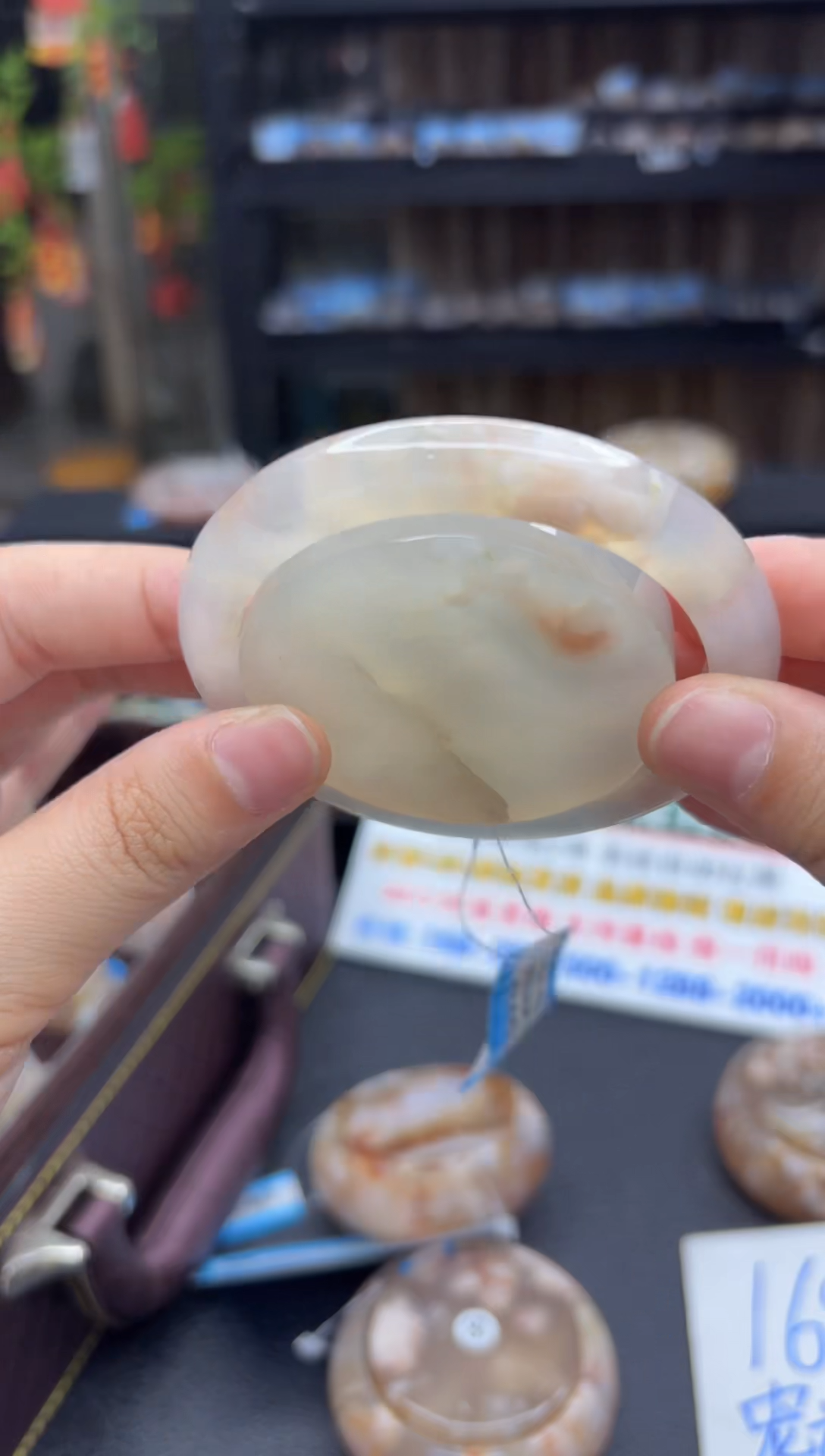 【闪购商品】石英质玉手镯未镶嵌140（56圈赠送镯心）