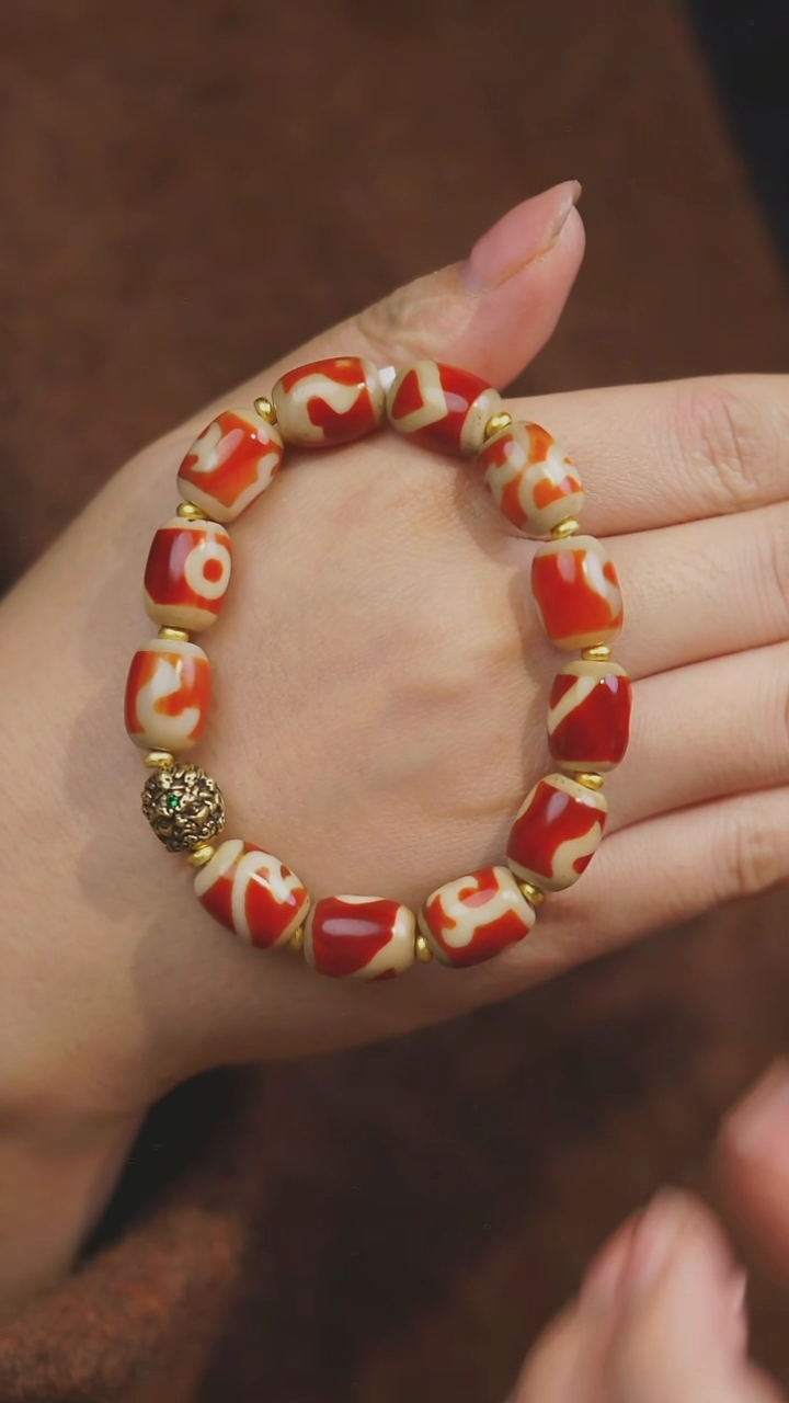 【闪购商品】玛瑙/玉髓手串未镶嵌多样性发其一