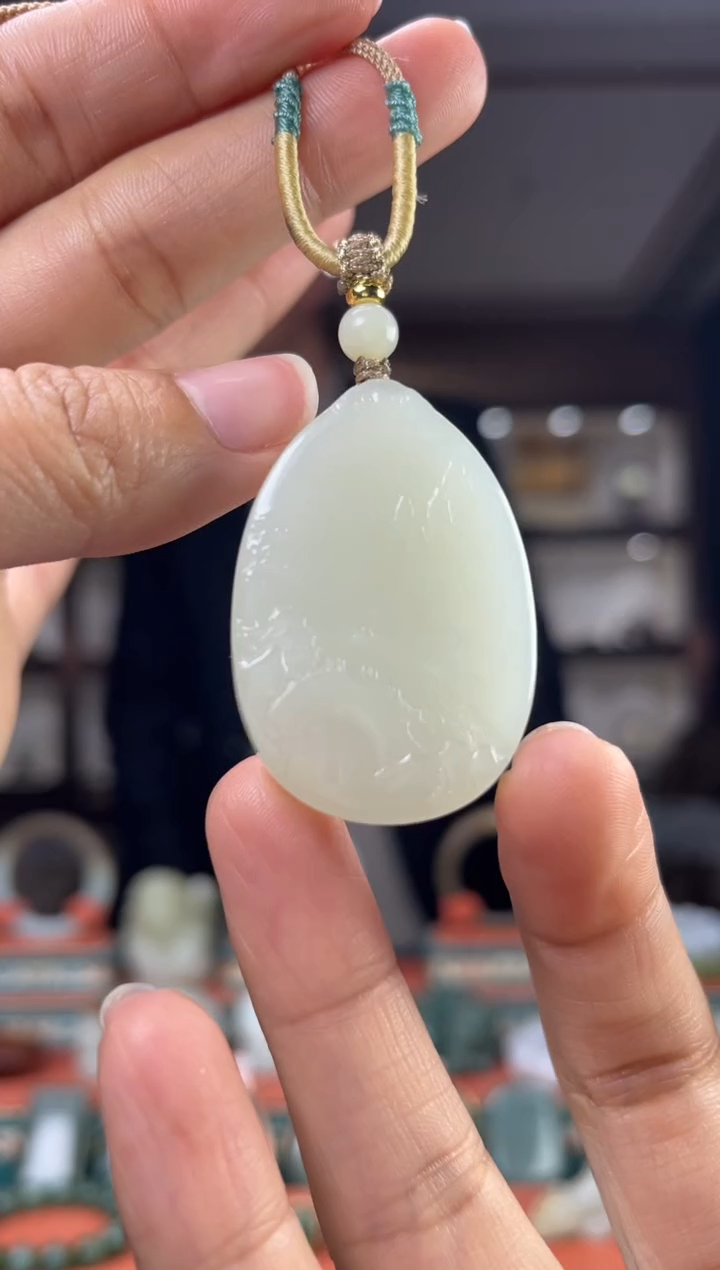 【闪购商品】和田玉颈饰未镶嵌佩佩