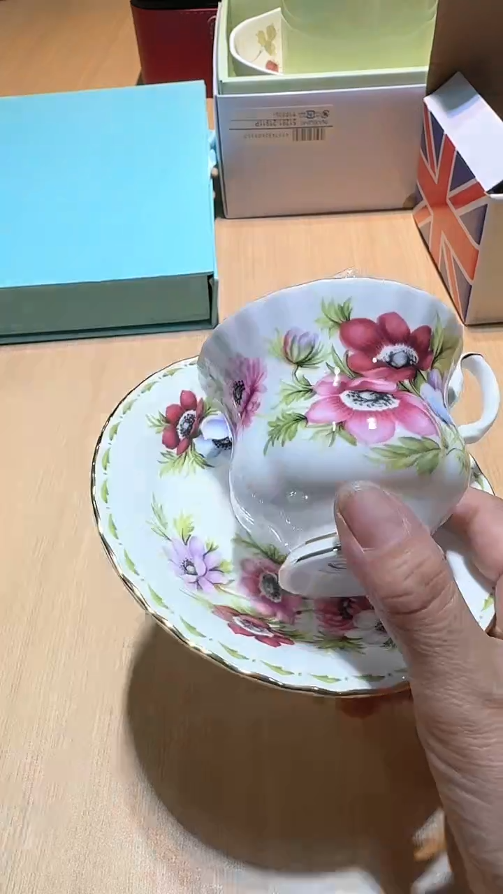 【闪购商品】瓷片锅碗瓢盆一件不剩