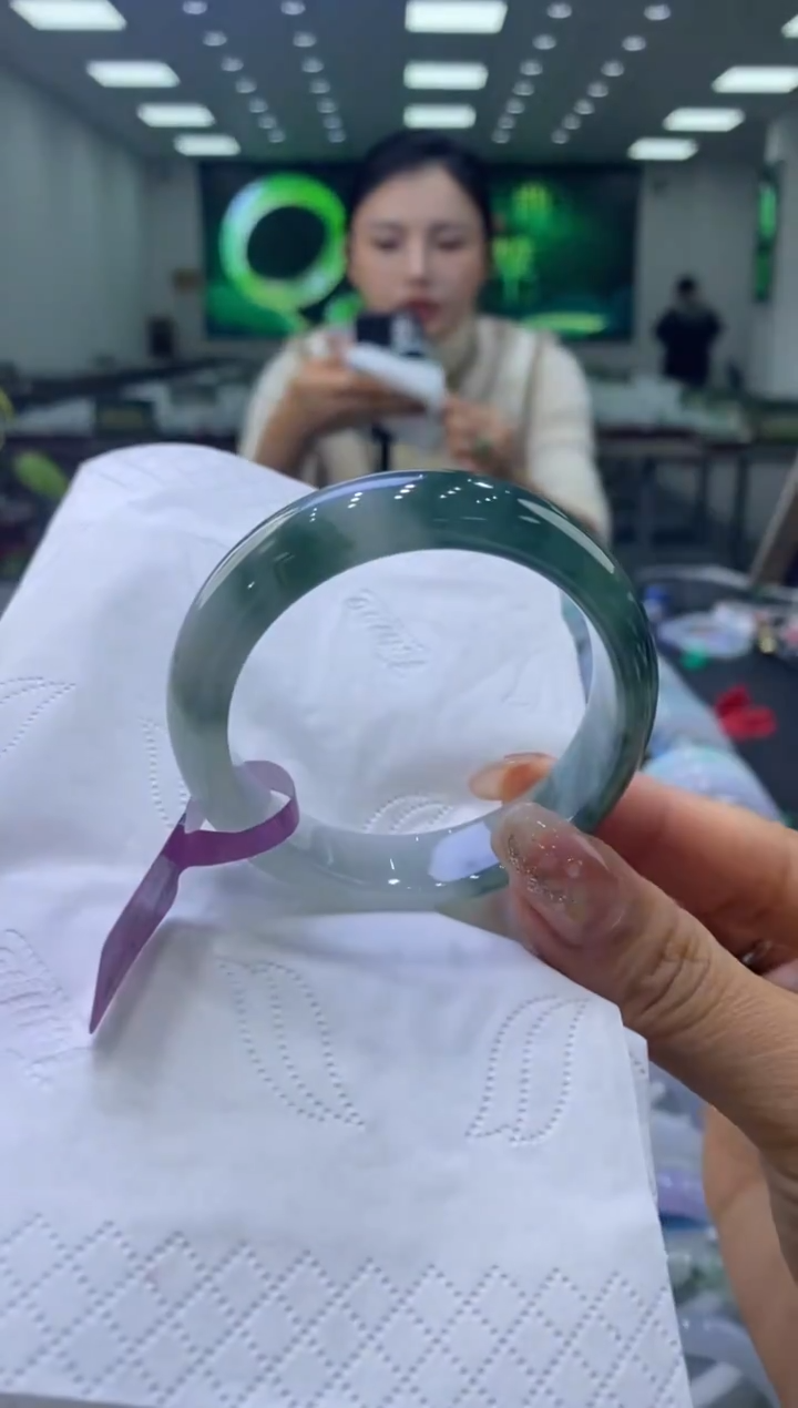 未镶嵌手镯翡翠00001447