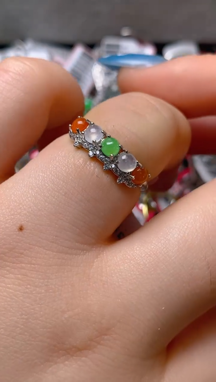 银S925镶嵌戒指翡翠百内无证书