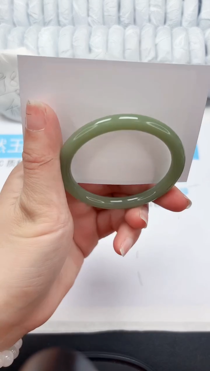 【闪购商品】石英质玉手镯未镶嵌121-53.2