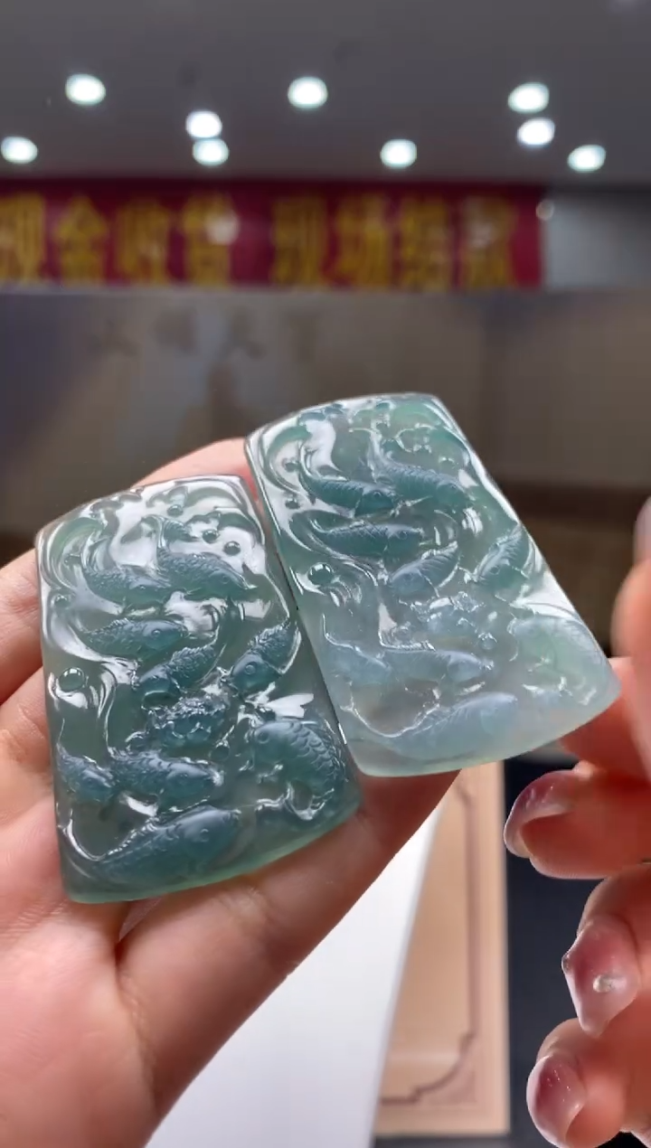 【闪购商品】定制翡翠未镶嵌多样性发货【只发一件】*q23