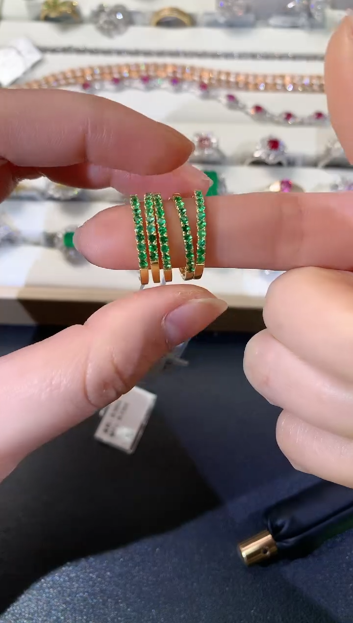 【闪购商品】祖母绿戒指18K金镶嵌多样性发其一D1|1380