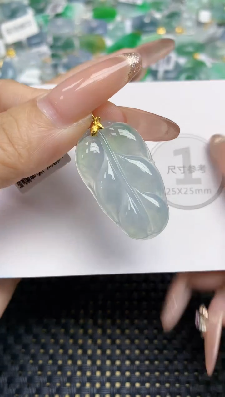 颈饰18K金镶嵌翡翠天然缅甸A货翡翠百元以上9元证书费自理