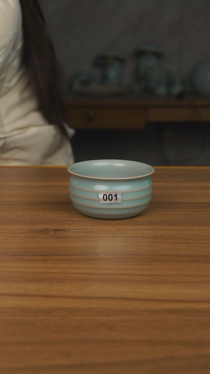 【闪购商品】杯001号仿古釉弦纹杯不开片微微暇